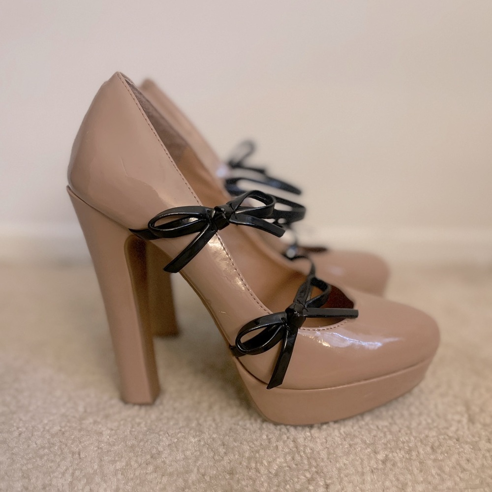Platform nude heels